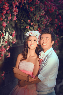 中國蜜月度假首選品牌-青島薇薇新娘婚紗攝影