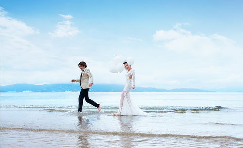 拍婚紗照如何選擇內衣與婚紗完美搭配——薇薇攝影專業指南