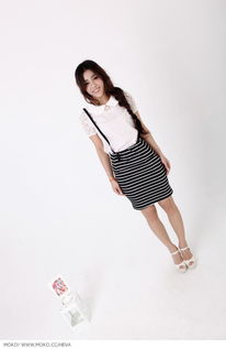 薇薇雜志拍攝 定格時尚與藝術(shù)的瞬間