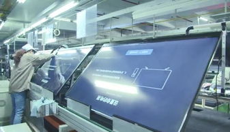 車間舞臺(tái)上的自信光芒——薇薇攝影捕捉下的“六親不認(rèn)”步伐